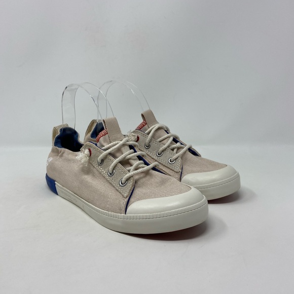 Timberland Shoes - Timberland Low Slip On Canvas Sneakers Womens Sz 8